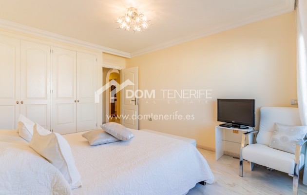 Wiederverkauf - Wohnung -
Santiago del Teide - Los Gigantes