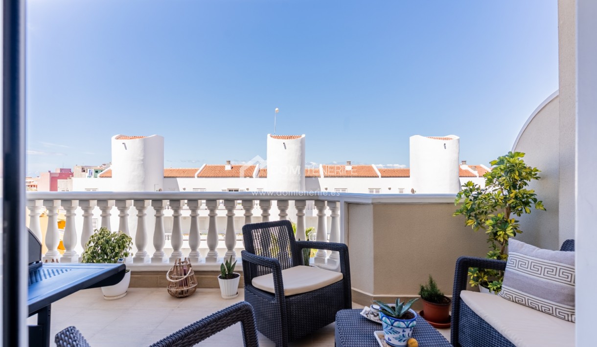 Wiederverkauf - Wohnung -
Santiago del Teide - Los Gigantes