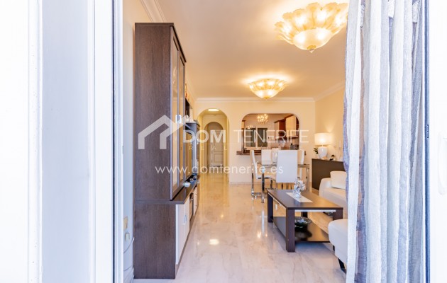 Wiederverkauf - Wohnung -
Santiago del Teide - Los Gigantes