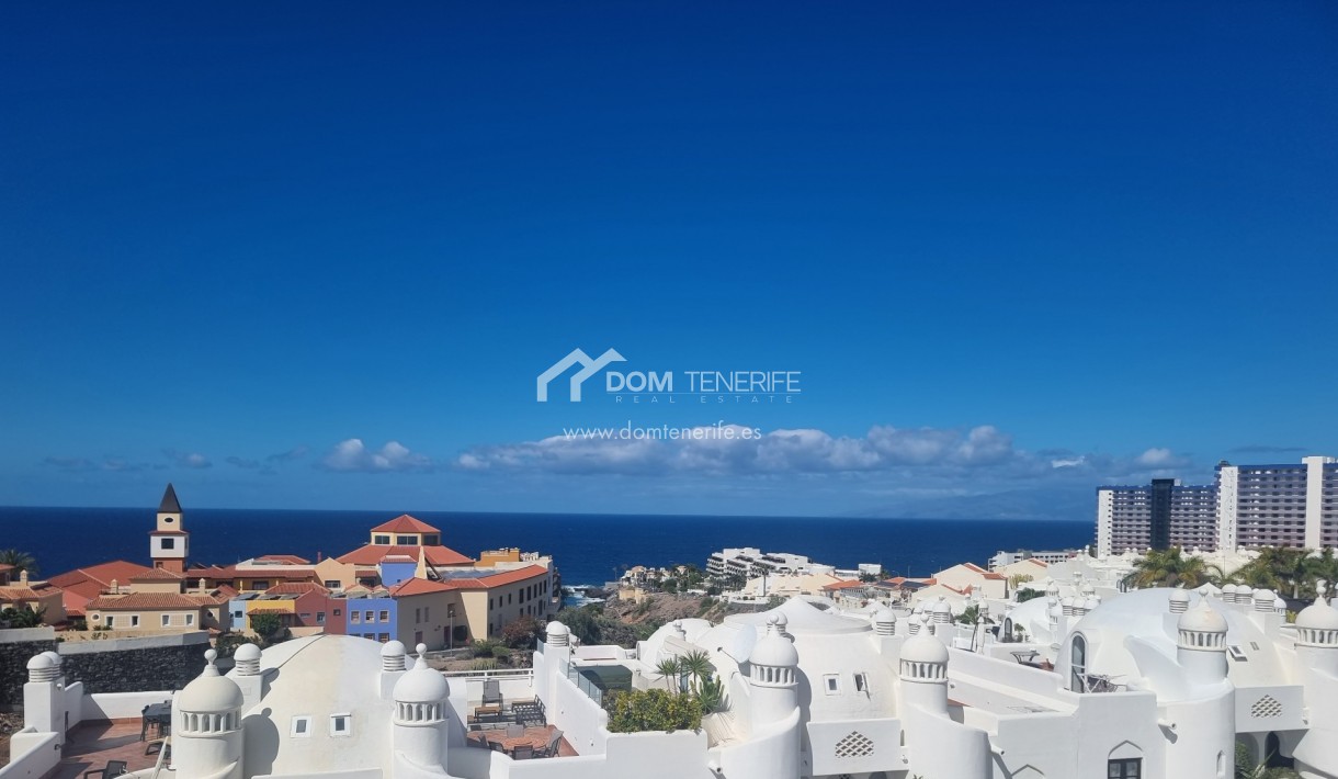 Wiederverkauf - Stadthaus -
Adeje - Playa Paraiso