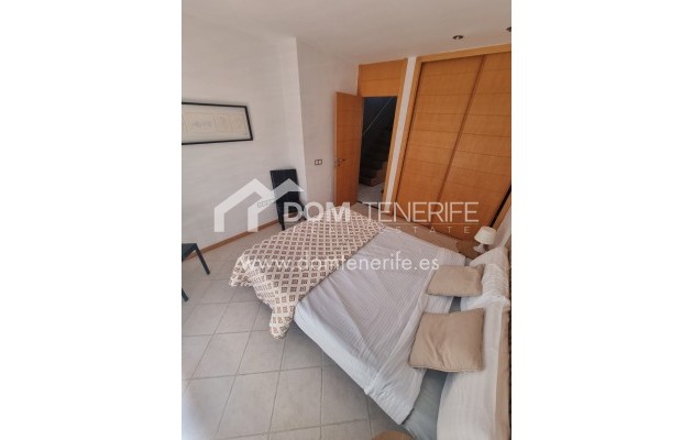 Wiederverkauf - Stadthaus -
Adeje - Playa Paraiso