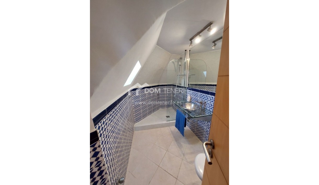 Wiederverkauf - Stadthaus -
Adeje - Playa Paraiso