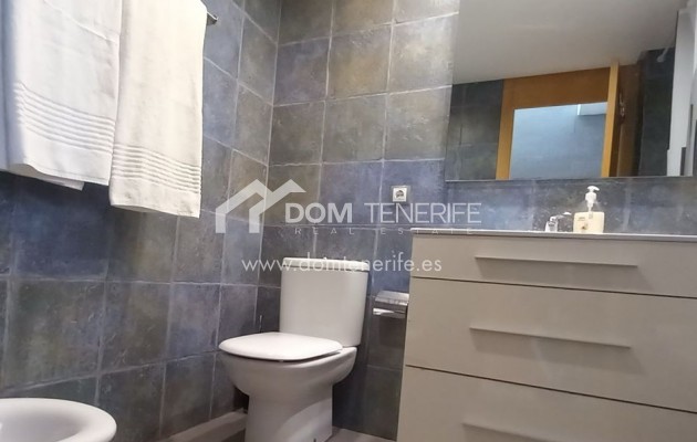 Wiederverkauf - Stadthaus -
Adeje - Playa Paraiso