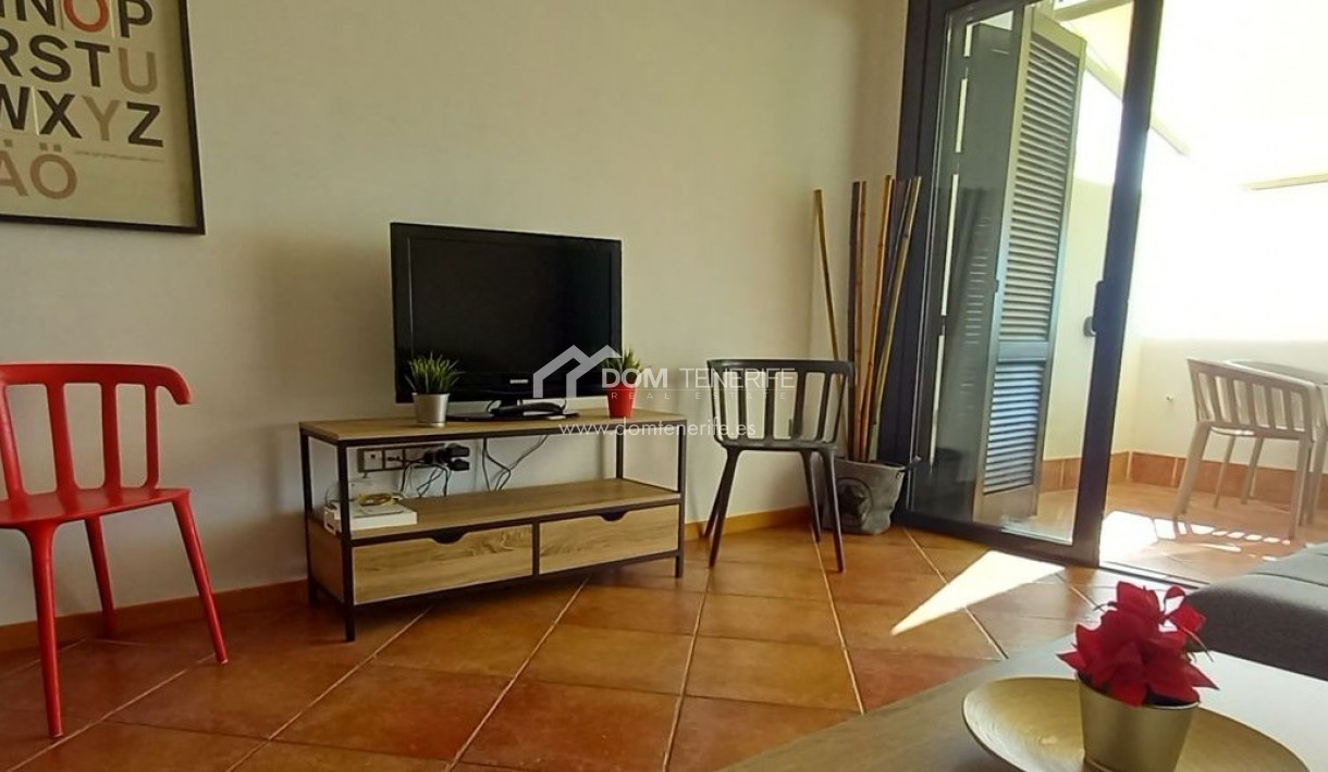 Wiederverkauf - Stadthaus -
Adeje - Playa Paraiso