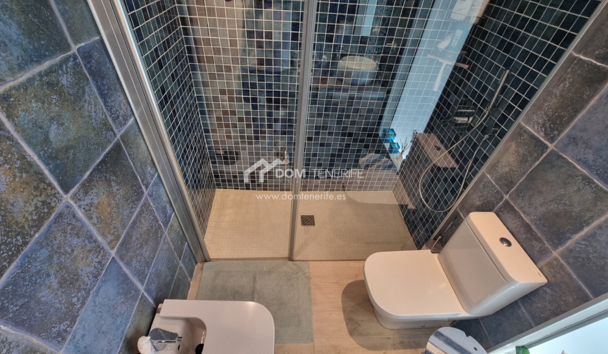 Wiederverkauf - Stadthaus -
Adeje - Playa Paraiso