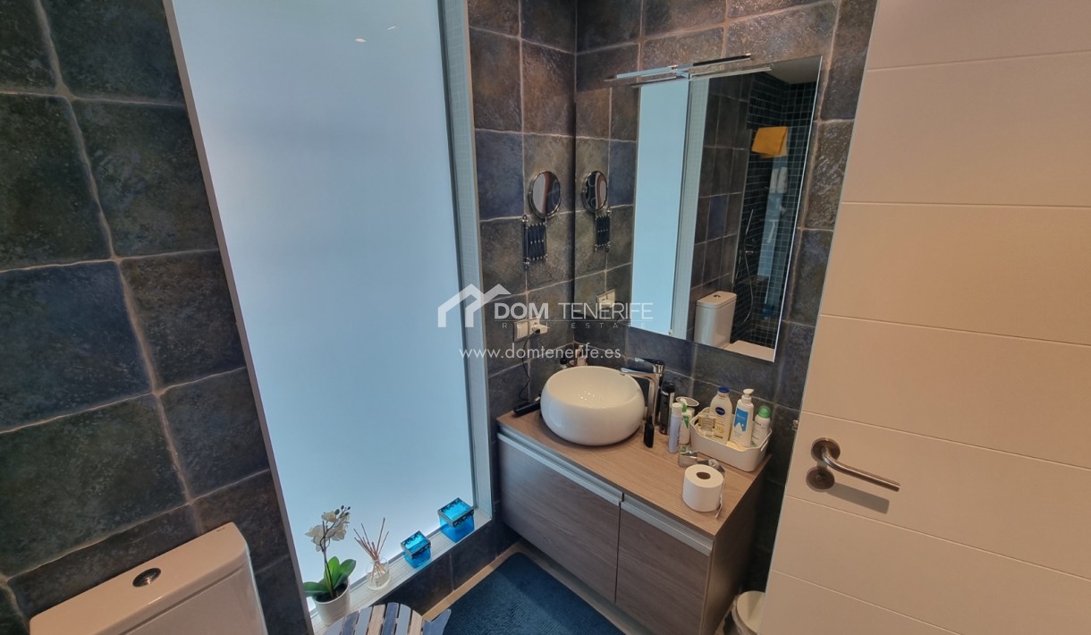 Wiederverkauf - Stadthaus -
Adeje - Playa Paraiso