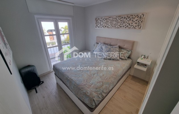 Wiederverkauf - Stadthaus -
Adeje - Playa Paraiso