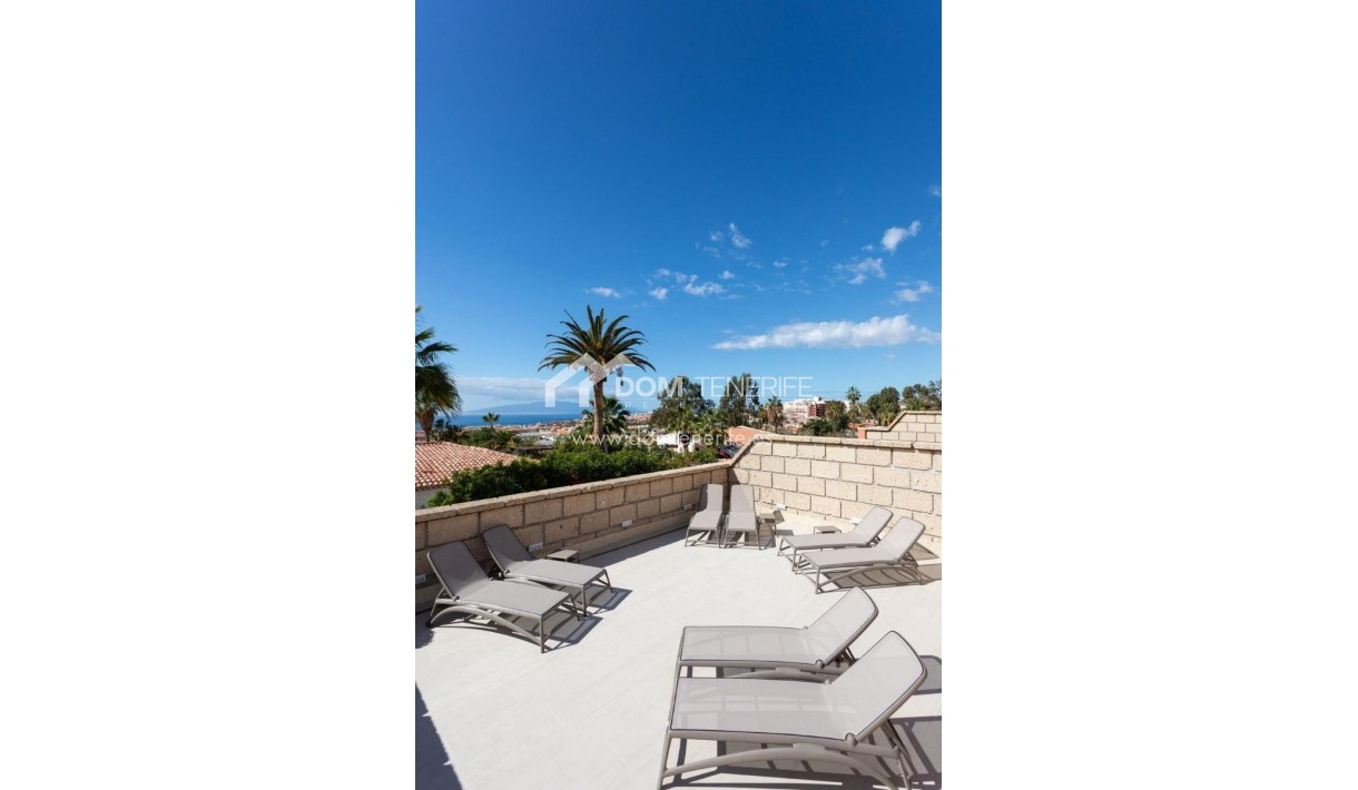 Продажа - Таунхаус -
Адехе - Эль Мадроняль