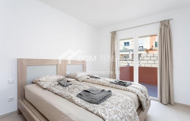 Продажа - Таунхаус -
Адехе - Эль Мадроняль