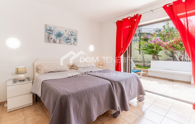 Venta - Chalet pareado -
Adeje - San Eugenio Bajo