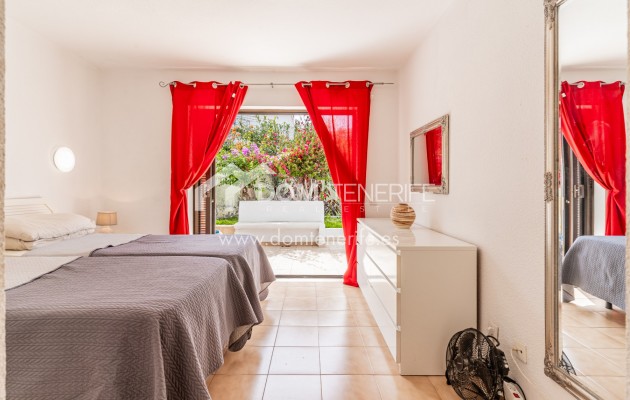 Venta - Chalet pareado -
Adeje - San Eugenio Bajo