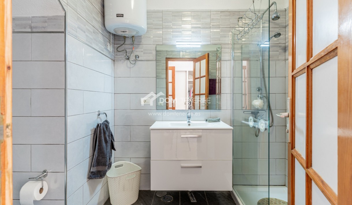 Venta - Chalet pareado -
Adeje - San Eugenio Bajo