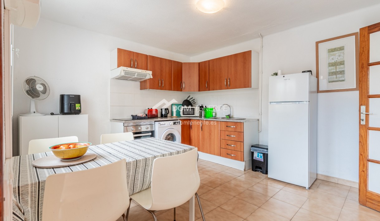 Venta - Chalet pareado -
Adeje - San Eugenio Bajo