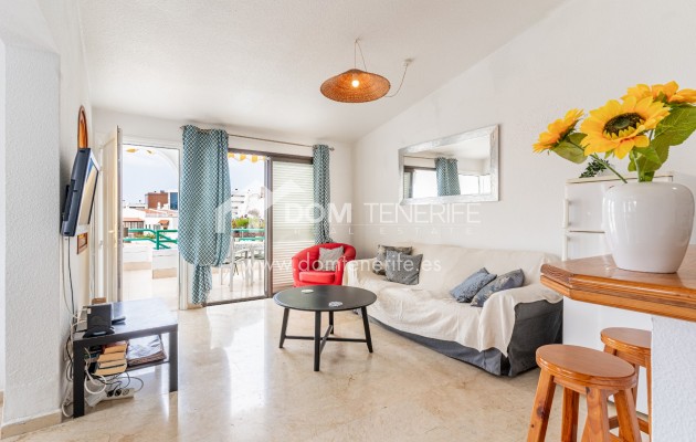 Venta - Chalet pareado -
Adeje - San Eugenio Bajo