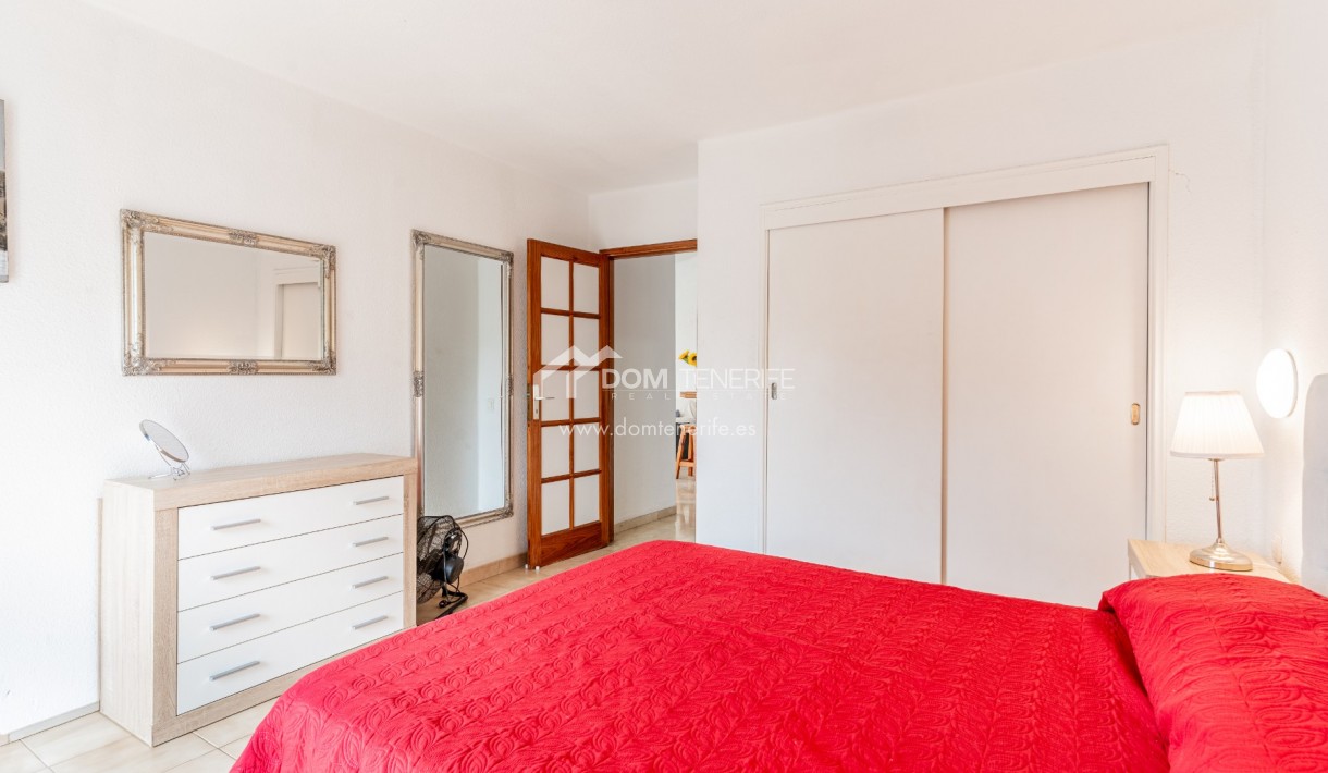 Venta - Chalet pareado -
Adeje - San Eugenio Bajo