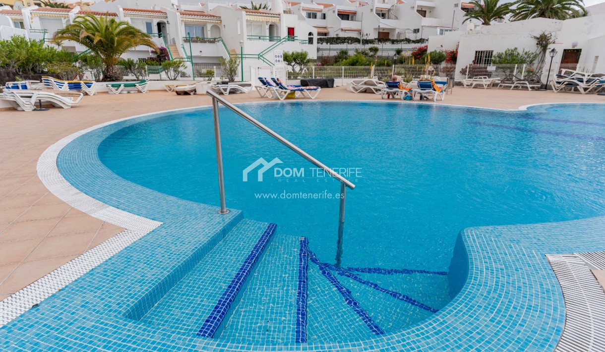 Venta - Chalet pareado -
Adeje - San Eugenio Bajo