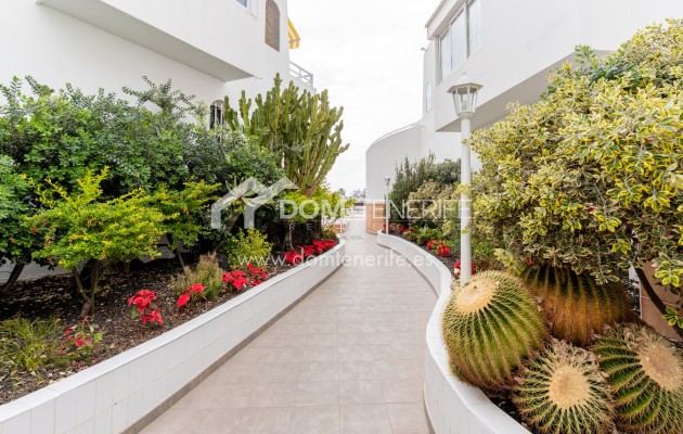 Venta - Chalet pareado -
Adeje - San Eugenio Bajo