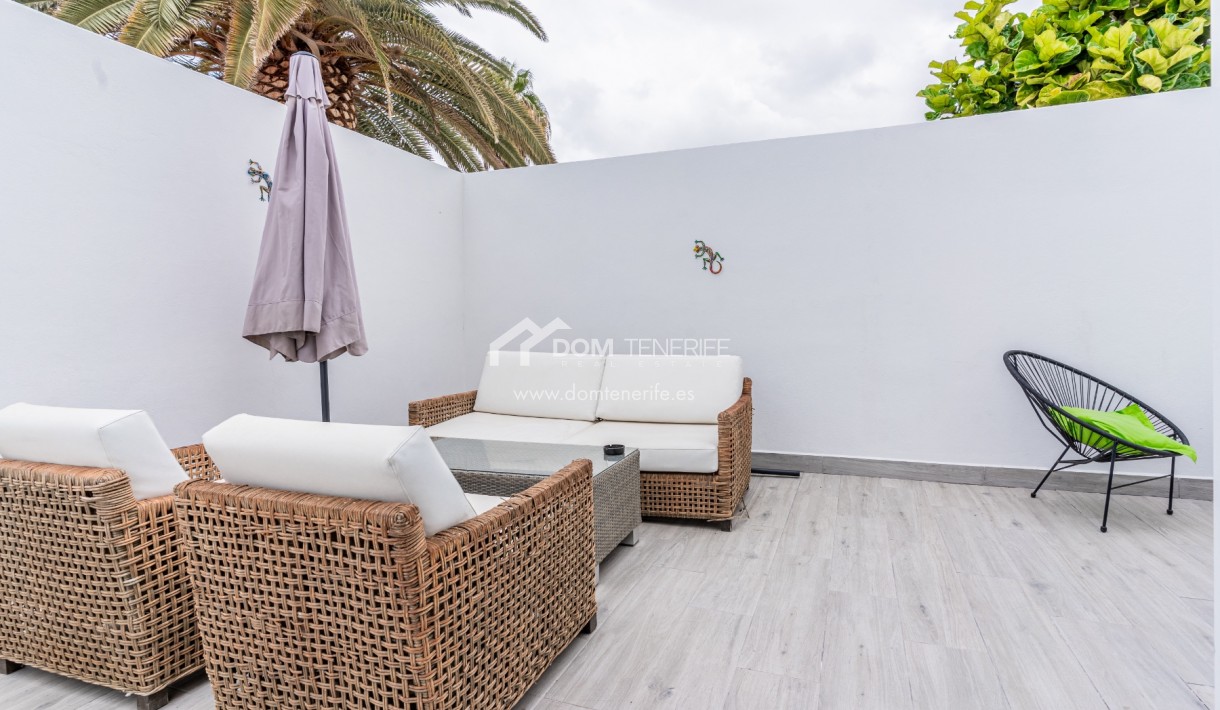 Revente - Villa -
Adeje - San Eugenio Alto