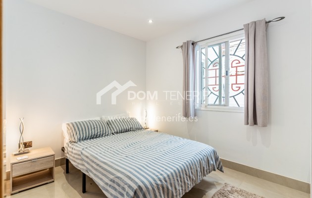 Revente - Villa -
Adeje - San Eugenio Alto