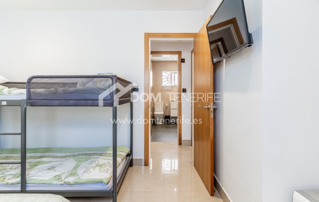 Revente - Villa -
Adeje - San Eugenio Alto