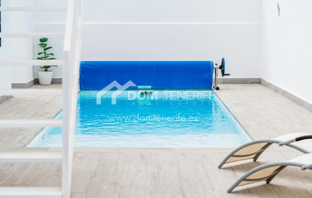 Revente - Villa -
Adeje - San Eugenio Alto