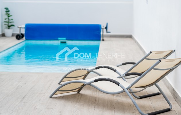 Revente - Villa -
Adeje - San Eugenio Alto