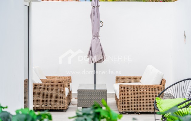 Revente - Villa -
Adeje - San Eugenio Alto