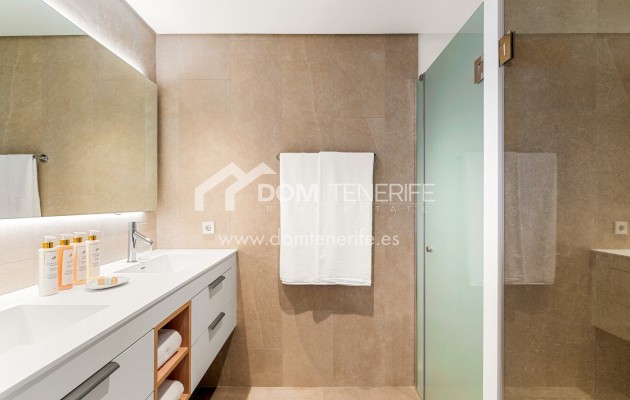 Revente - Duplex -
Guía de Isora  - Abama