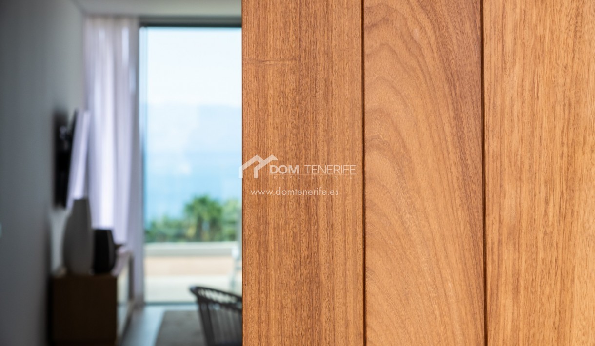 Revente - Plat -
Guía de Isora  - Abama