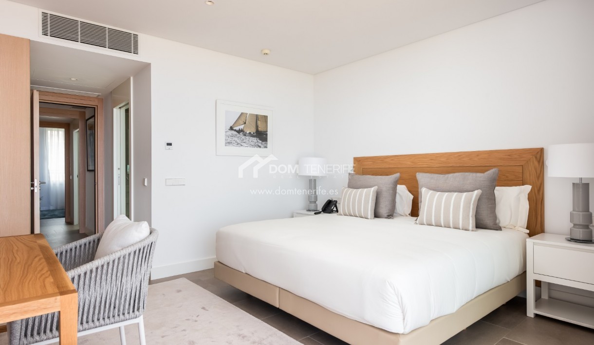 Revente - Plat -
Guía de Isora  - Abama