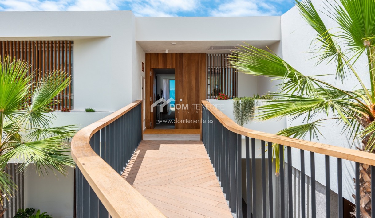 Revente - Plat -
Guía de Isora  - Abama