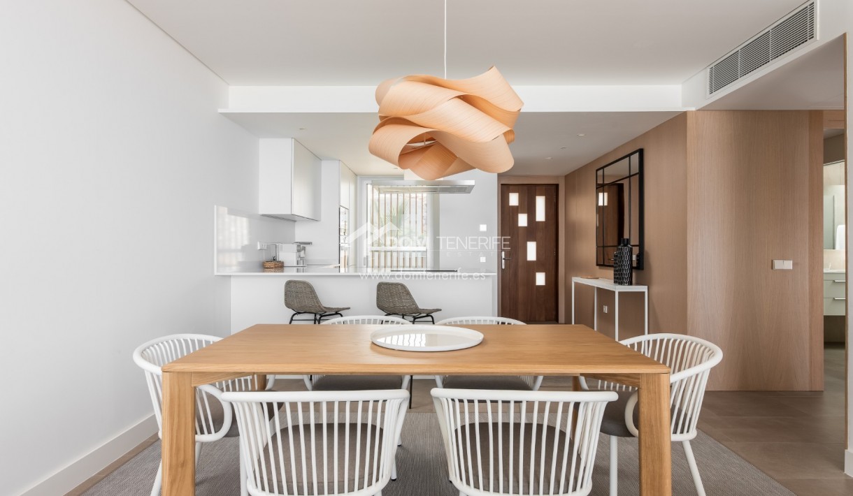 Revente - Plat -
Guía de Isora  - Abama