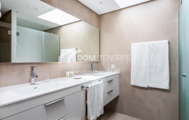 Revente - Plat -
Guía de Isora  - Abama