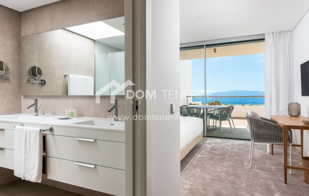 Revente - Plat -
Guía de Isora  - Abama