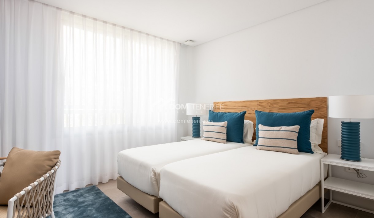 Revente - Plat -
Guía de Isora  - Abama