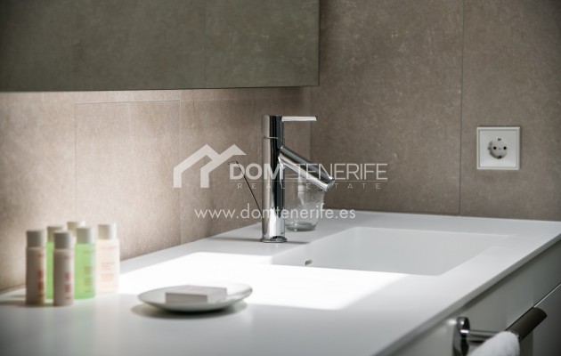 Revente - Plat -
Guía de Isora  - Abama