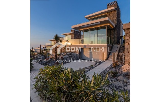 Revente - Villa -
Guía de Isora  - Abama