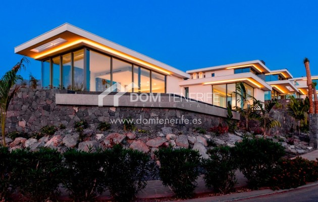 Revente - Villa -
Guía de Isora  - Abama