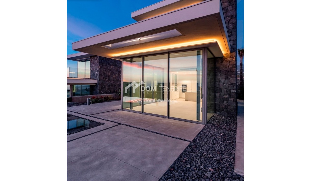 Revente - Villa -
Guía de Isora  - Abama