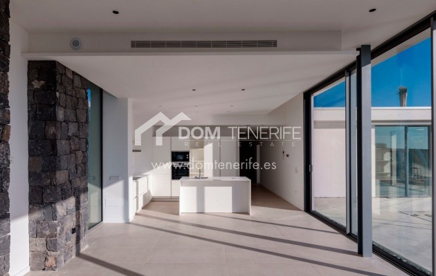 Revente - Villa -
Guía de Isora  - Abama