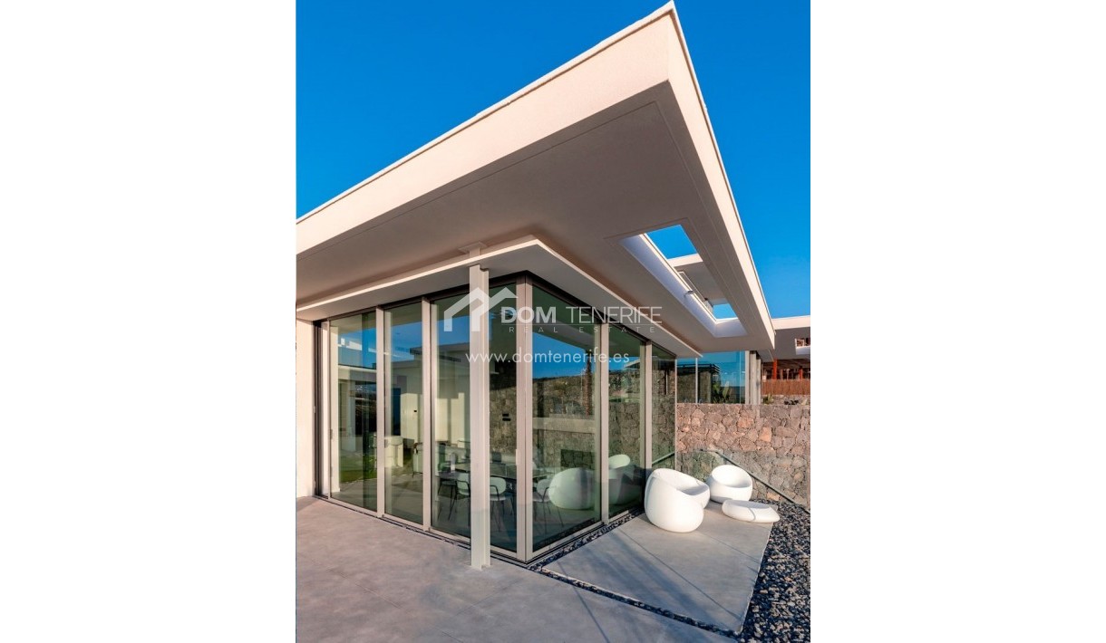 Revente - Villa -
Guía de Isora  - Abama