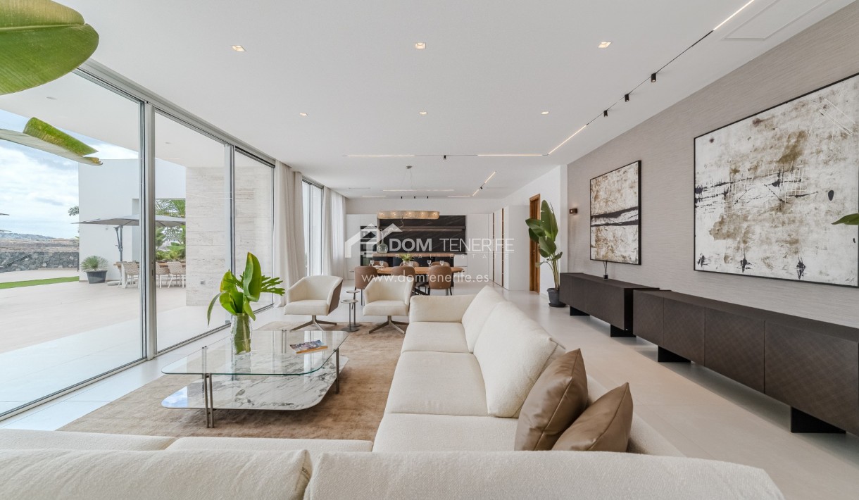 Offener Wohnbereich moderne Villa Costa Adeje Teneriffa