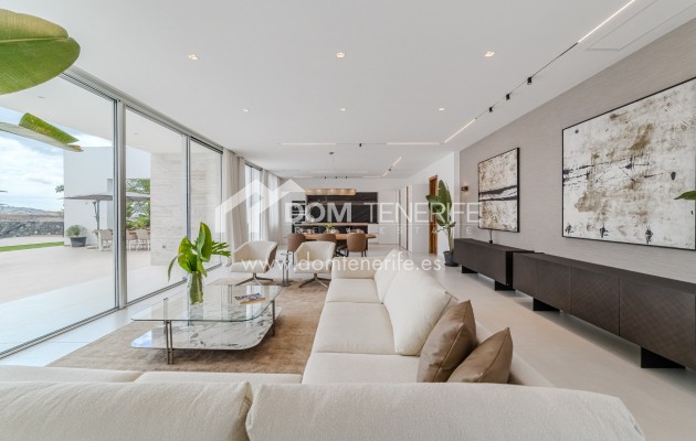 Offener Wohnbereich moderne Villa Costa Adeje Teneriffa
