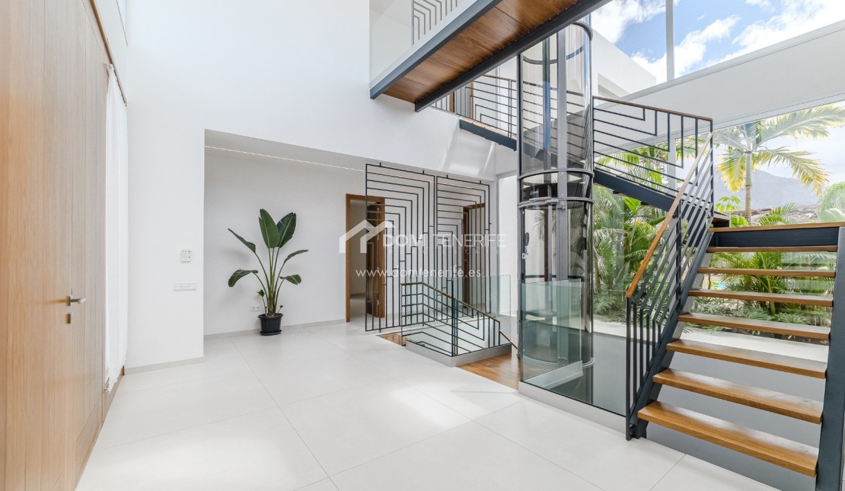 Innenhof mit viel Licht moderne Villa Teneriffa