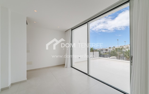 Wiederverkauf - Villa -
Adeje - La Caleta