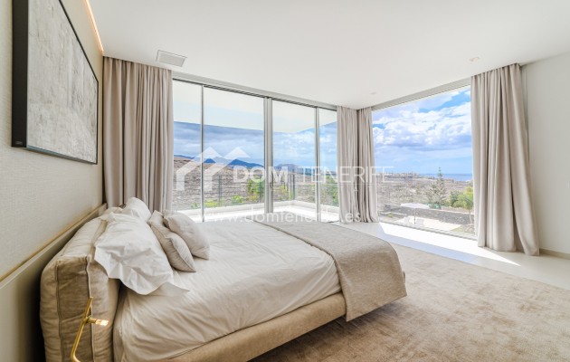 Wiederverkauf - Villa -
Adeje - La Caleta