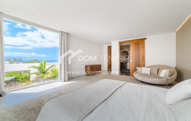 Wiederverkauf - Villa -
Adeje - La Caleta