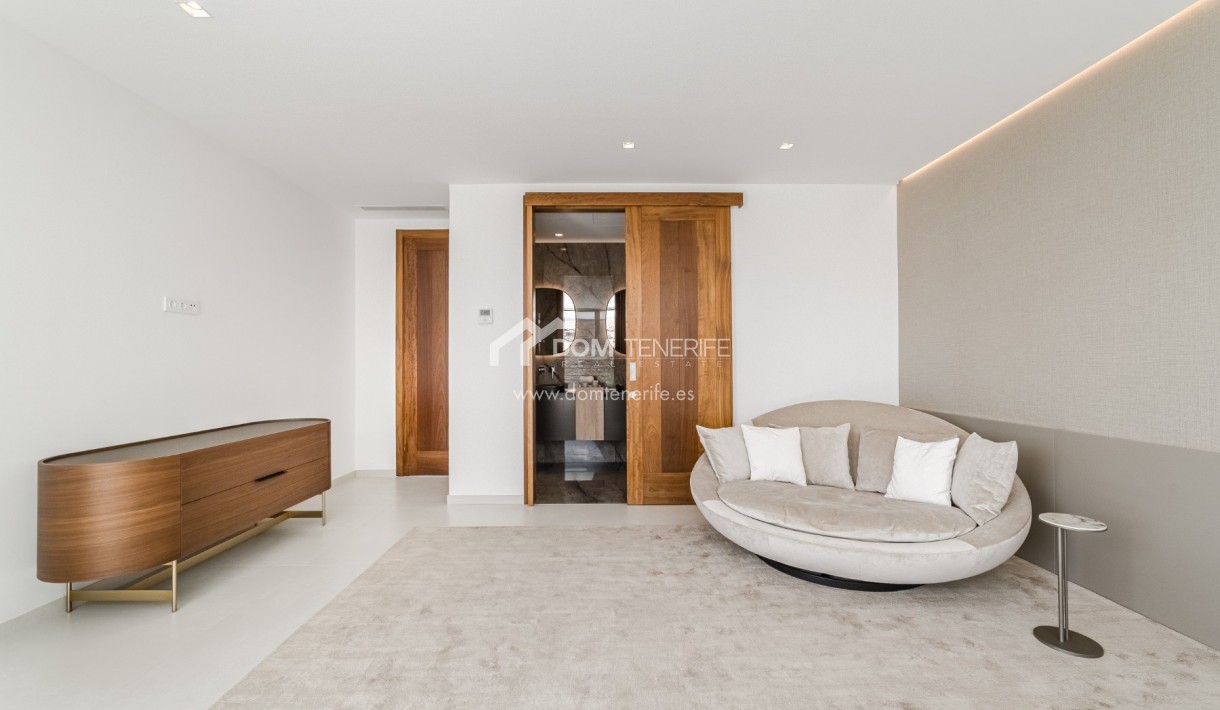 Wiederverkauf - Villa -
Adeje - La Caleta