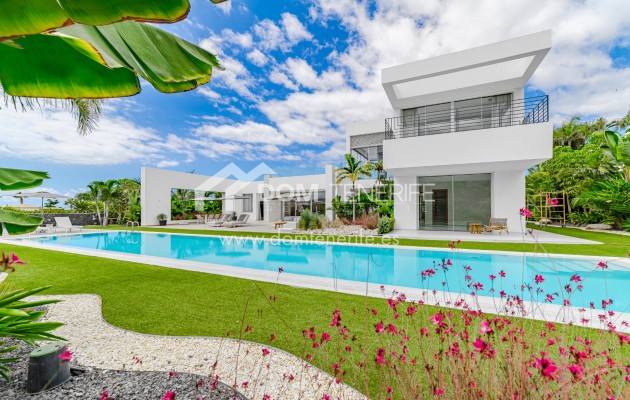 Wiederverkauf - Villa -
Adeje - La Caleta