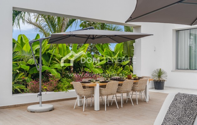 Wiederverkauf - Villa -
Adeje - La Caleta